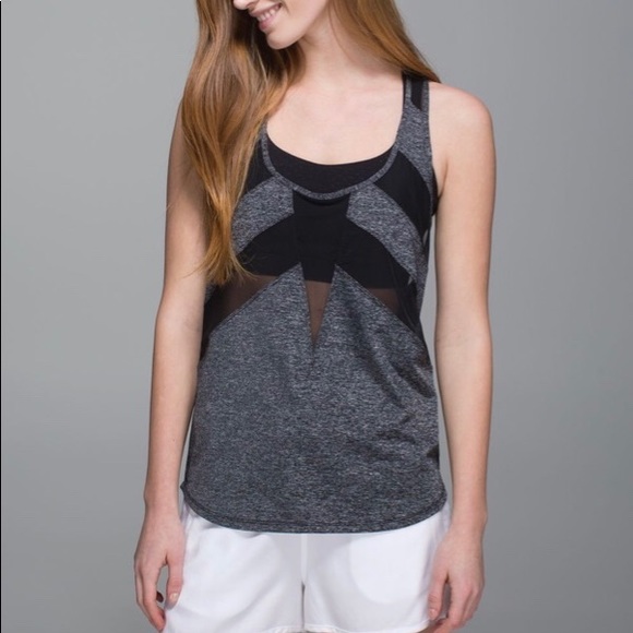 VEUC Lululemon If You’re Lucky Tank - 4 - Picture 1 of 9